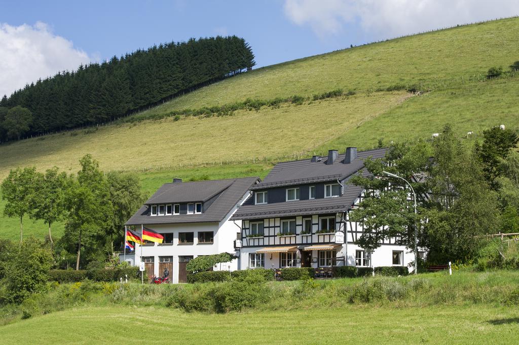 Landhaus Zum Sorpetal Hotel Schmallenberg Eksteriør billede